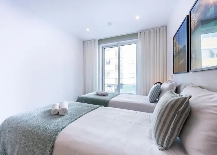 Adega Marina - Pool View Apartment Lagos