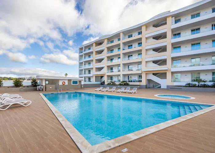 Adega Marina - Pool View Apartment *