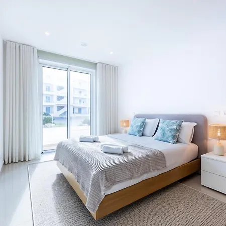 Apartamento Adega Marina - Pool View